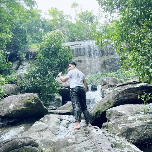 เที่ยวน้ำตก ไหว้พระ ถ้ำโสดา 🏔🗻