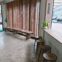 นานนม คาเฟ่นมใหม่