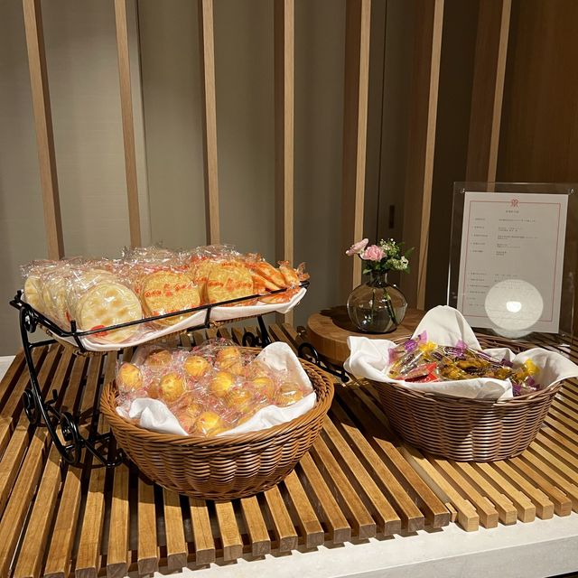 満足度高め✨温泉で癒されて♨️無料サービス充実🍦共有スペースでゆったり🥰