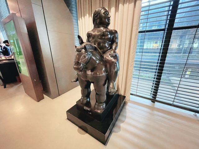 Artsy sculptures