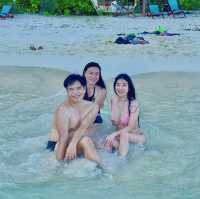 Long beach เกาะพีพีดอน น้ำใสสะอาด หาดทรายละเอียด 