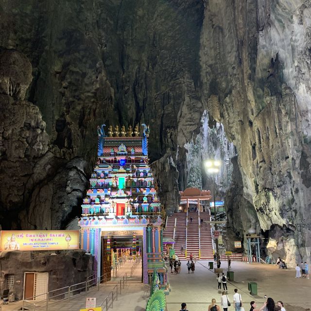 馬來西亞｜Batu Caves 黑風洞