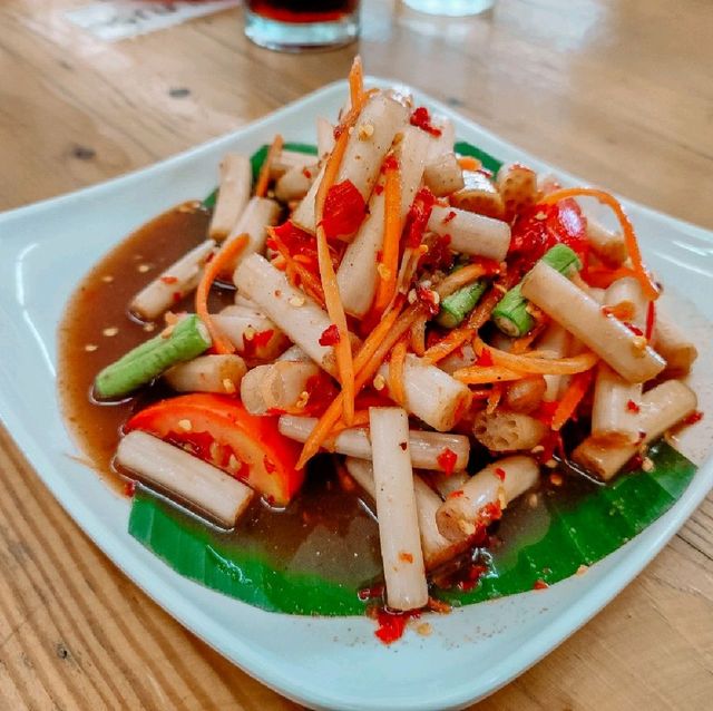 🥗 อาหารอิสานรสเด็ด กลางเมืองอู่ทอง🥗