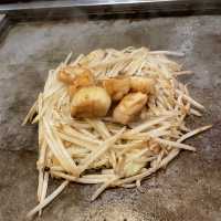 【東京都】東京発祥のローカルフードもんじゃ焼きを食す！