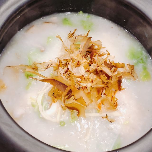新鮮又美味的粥品🤤😋 Twelve Basket Congee Hot Pot Sun Yat-Sen 十二籃粥火鍋 逸仙店
