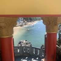 Dinh Cau rock tempel is a must see