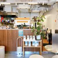 【太子】簡約綠洲咖啡店🌳主打黑色料理🖤