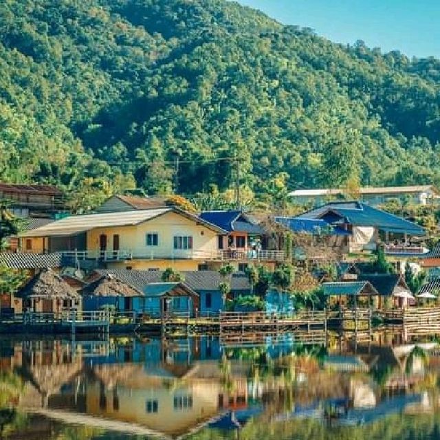 บ้านรักไทย แม่ฮ่องสอน​
