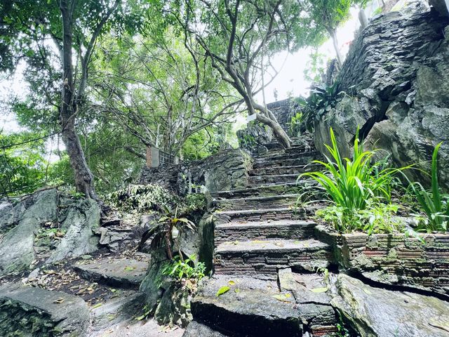 วัดเขาปูน จังหวัดนครศรีธรรมราช