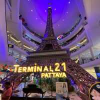 All world in one shopping mall - Terminal 21
