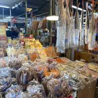 Lan Po Naklua Seafood Market in Pattaya