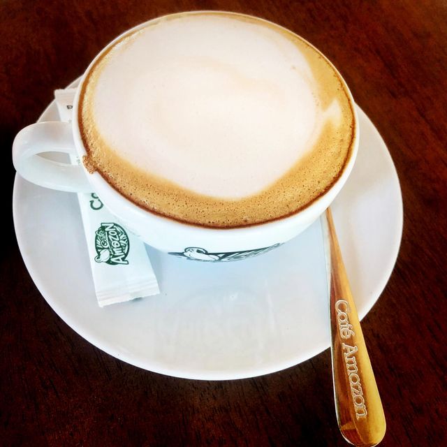 คาเฟ่ อเมซอน 