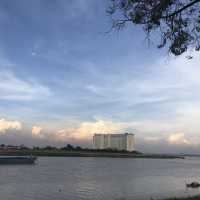 Riverside Park in Phnom Penh 