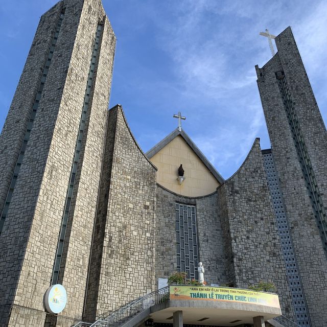 Phủ Cam Catholic Church 