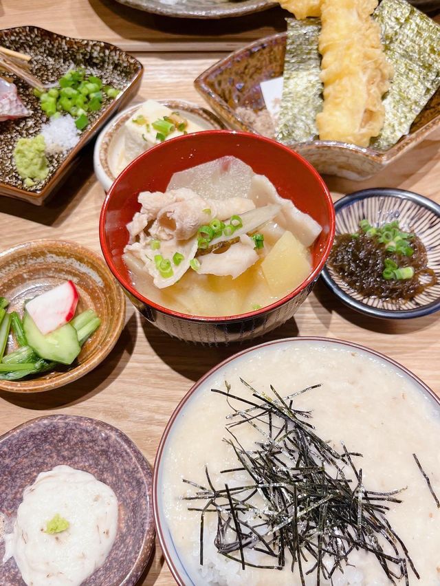 【北九州グルメ】お魚もお肉も美味しい😋あお季のランチ🐟
