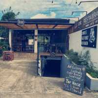 Craft beer and Tico-Israeli food