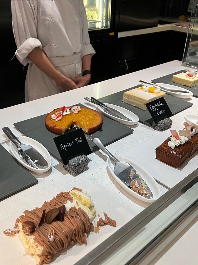 花膠任食 豐富海鮮抵食自助午餐