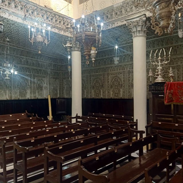 The beautiful Synagogue of Moshes Mahon 