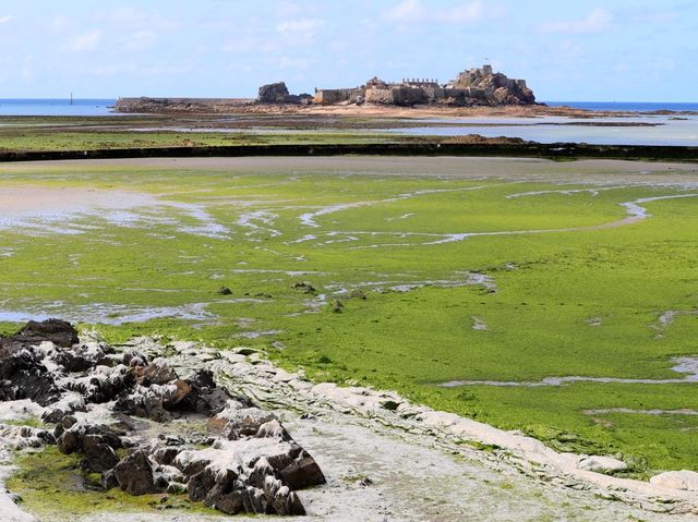 英國皇家屬地澤西島聖奧賓灣