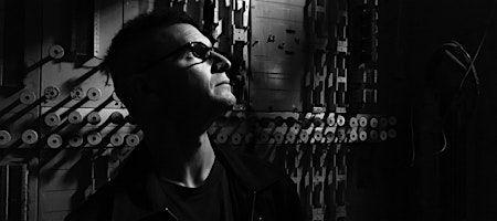 Moe Staiano Conducts Music for 48 Guitars (24 Guitar Version) | Dresher Ensemble Studio