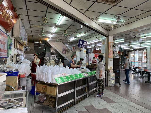 台南必吃的超人氣古早味在地美食｜麻豆阿蘭碗粿