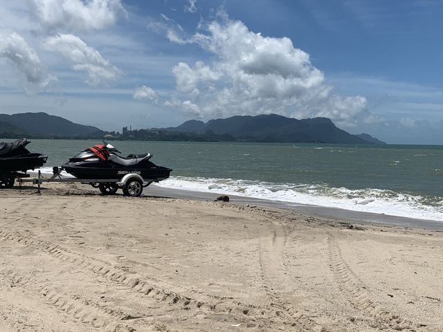 Tanjung Rhu Beach