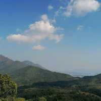 流水響至鶴藪鳳園山遊樂