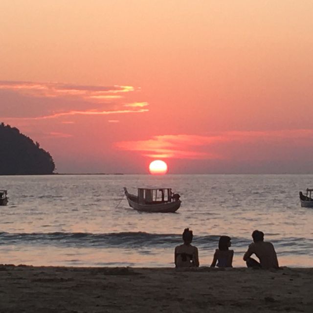 Escape from chaotic world at Ngapali Beach