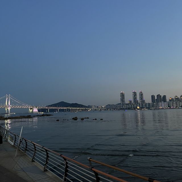 광안대교뷰 감성카페 ‘차선책’