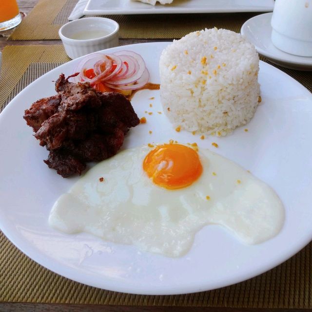 Mayas’ Breakfast on the Beach, Boracay