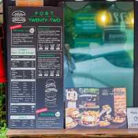 ร้านอาหารริมลำธาร  แม่ลาย เชียงใหม่