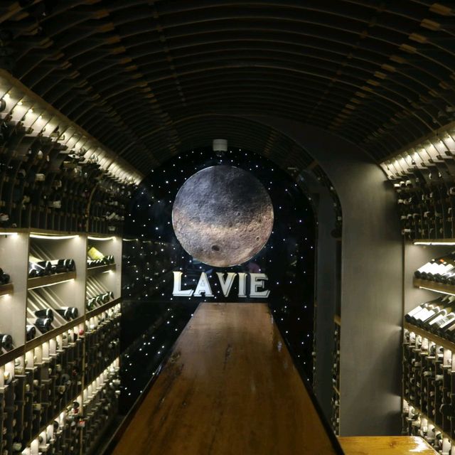 La Vie Parisienne