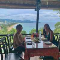 on the hill karon ร้านอาหารและคาเฟ่ วิวดีงาม