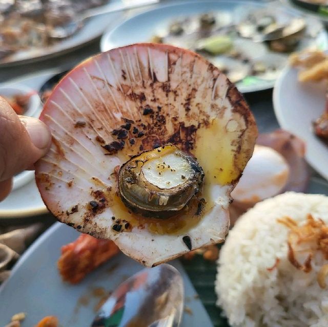 짐바란 비치에서 노을보며 씨푸드 바캉스