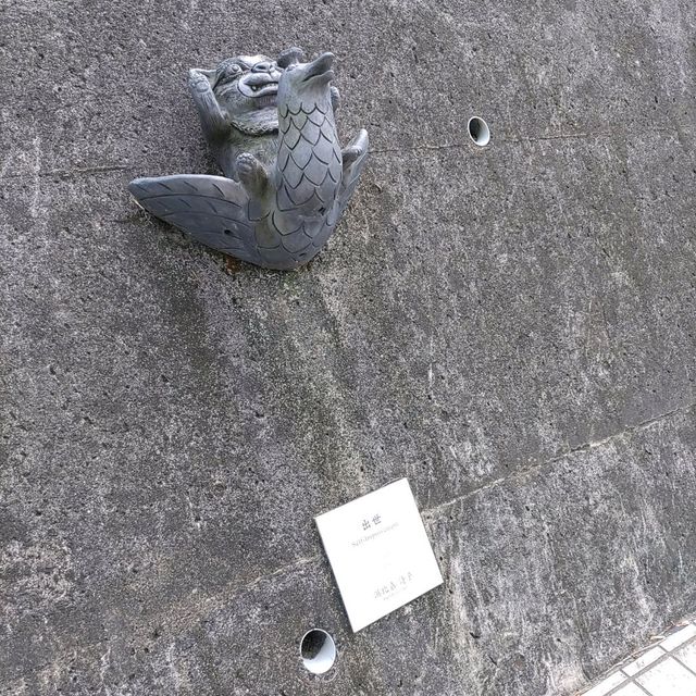 愛知県！御利益に期待｢とこなめ招き猫通り｣