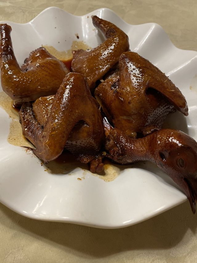 #本地遊 遊走懷舊經典場景嘆靚乳鴿
