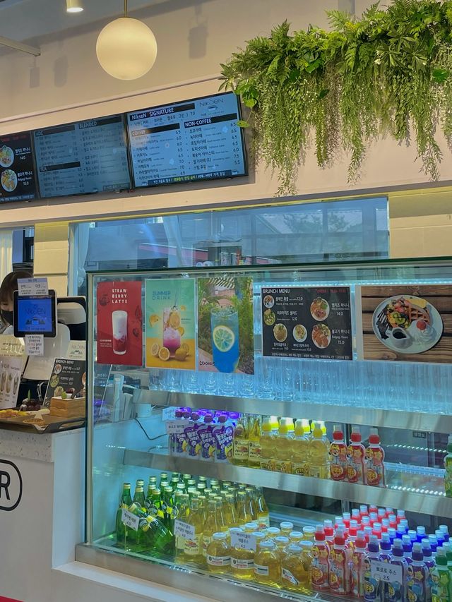 초록초록한🍃 남양주 카페 “Niksen”