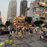 Nguyen Walking Street 