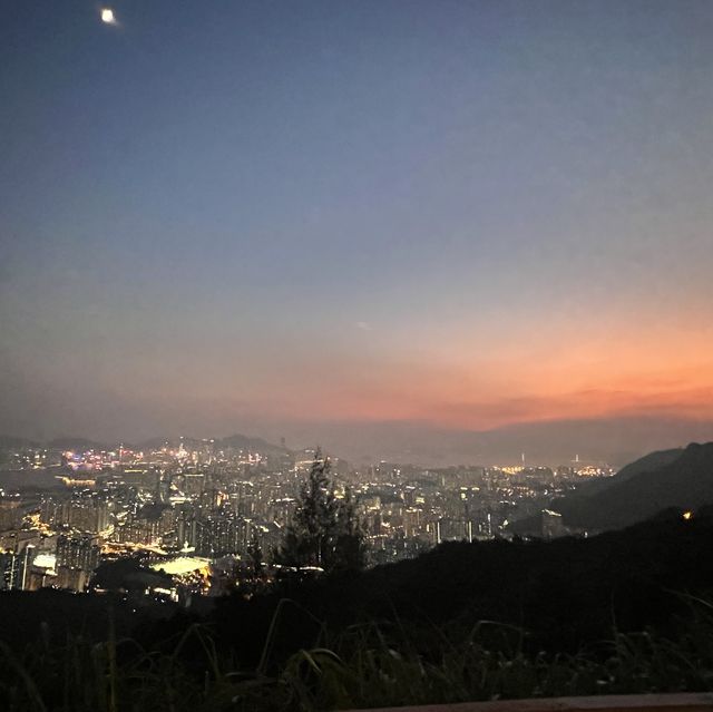 飛鵝山的日與夜🌅🌄🌌