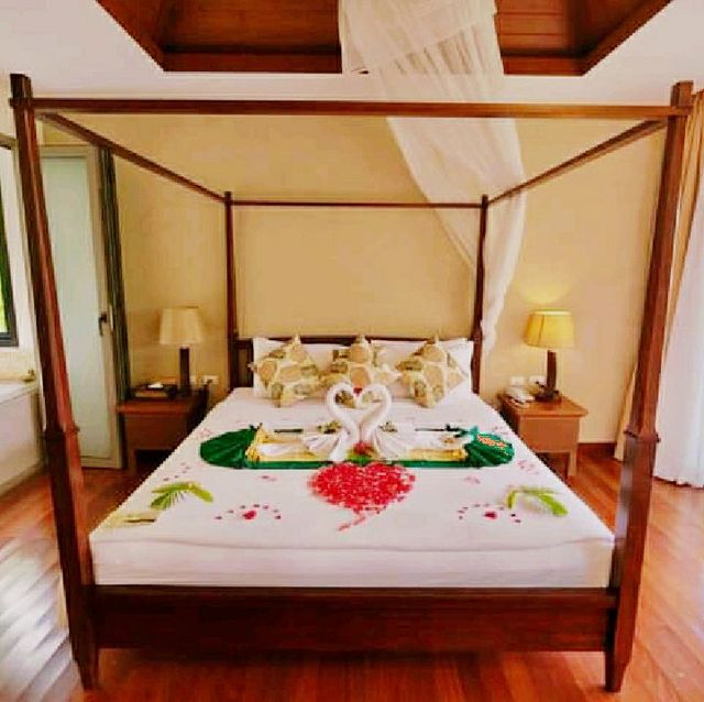 ฮูลา ฮูล่า รีสอร์ท (Hula Hula Resort)