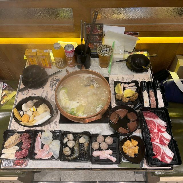 人氣台式火鍋吃到飽！