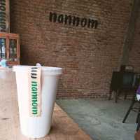 นานนม คาเฟ่นมใหม่