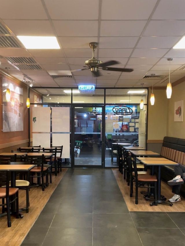 My favourite salad place! 