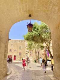 【マルタ🇲🇹】進撃の巨人の舞台！
