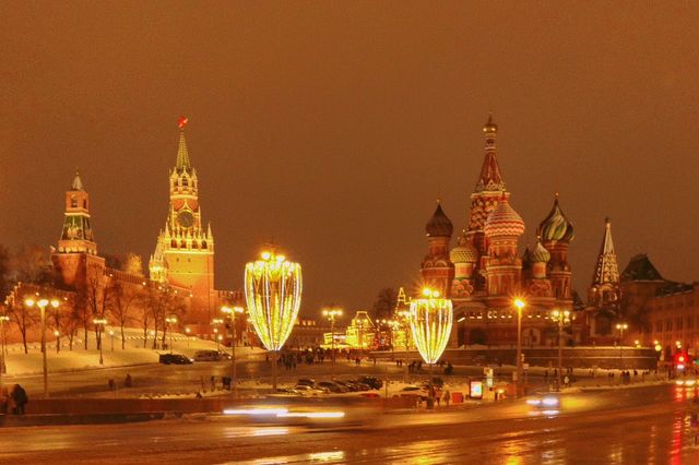 Snowy Moscow, that's the scenery I want!