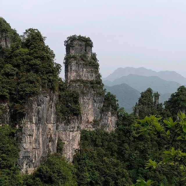 Hubei Yichang Wufeng Tujia Autonomous County Chaibuxi | Chabuxi, a picturesque canyon with three thousand peculiar peaks