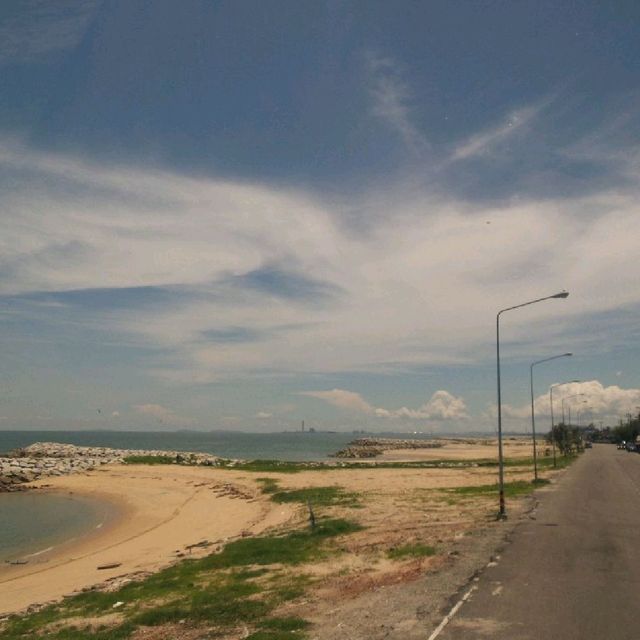 หาดแสงจันทร์