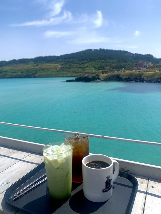 제주 에메랄드빛 해변 '함덕해수욕장' 🏝