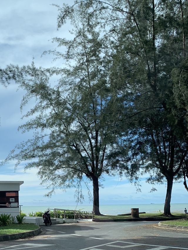 Another beach in Miri to hang out!