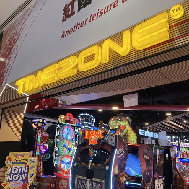 VR to entertain kids at AMK Arcade 